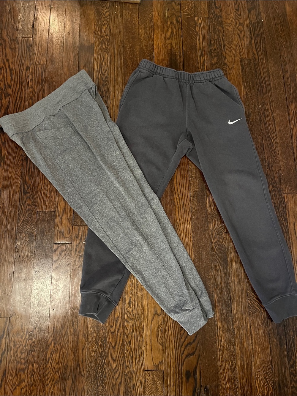 Nike and 32 Heat men’s size small Gray & Charcoal Sweatpants Joggers